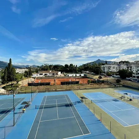 아파트 Stunning 2bed In - Pto Banus *